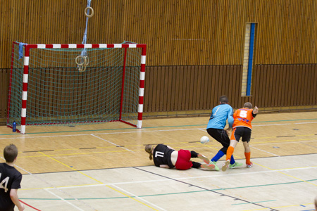 Kuva 8.12.2012 Huhtaharjulla pelatusta ottelusta Feeniks - PoPS-78